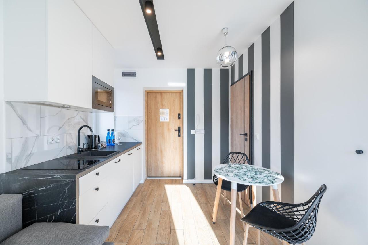 Carbon By Oneapartments Sopot Bagian luar foto